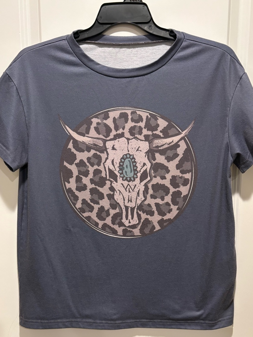 Woman’s Graphic Tee with Longhorn Skull - Slate Blue SZ-M
